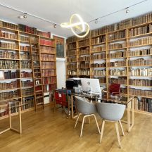 Librairie Le Feu Follet among the 10 best bookshops in Paris